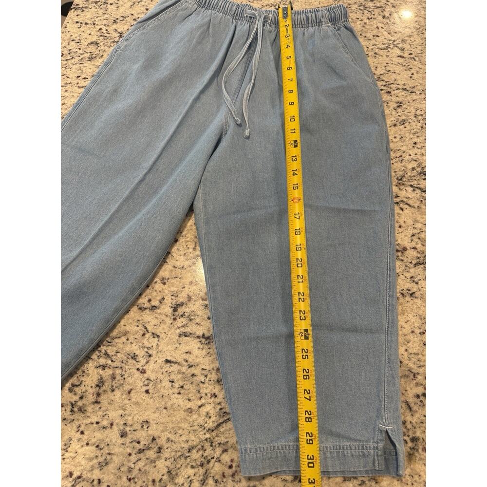 Erika & Co Women’s Light Wash Pull On Denim Pants Elastic Waist Large - Picture 4 of 8
